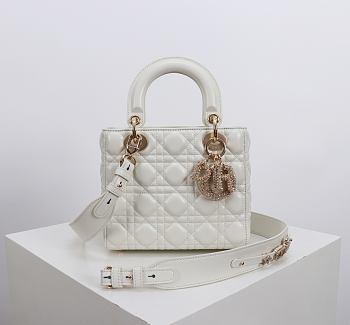Kitlife Dior Lady My ABC Dior Pearl Buckle Bag White 8878 20x16.5x8cm 