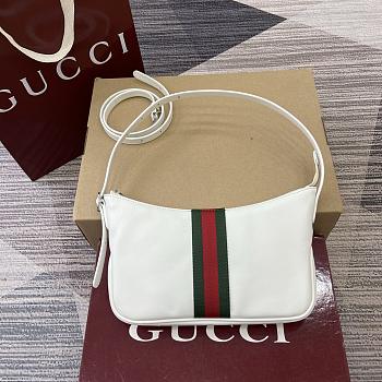 Kitlife Gucci Lunetta Crossbody Bag White Soft Leather 863406 22.5x12.5x3.5cm