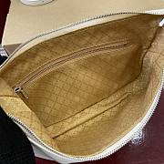 Kitlife Gucci Lunetta Crossbody Bag White Soft Leather 863406 22.5x12.5x3.5cm - 5