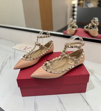Kitlife Valentino Garavani Rockstud Beige Patent Leather Ballet Flats  