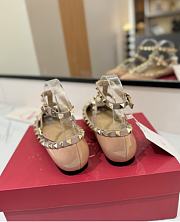 Kitlife Valentino Garavani Rockstud Beige Patent Leather Ballet Flats   - 4