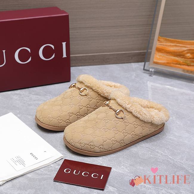 Kitlife Gucci Women's Mule With Horsebit Beige GG Suede - 1