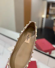 Kitlife Valentino Garavani White Patent Rockstud Ballet Flats  - 4