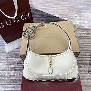 Kitlife Gucci Jackie Slim Small Shoulder Bag White Leather 863137 28x16x3.5cm - 1