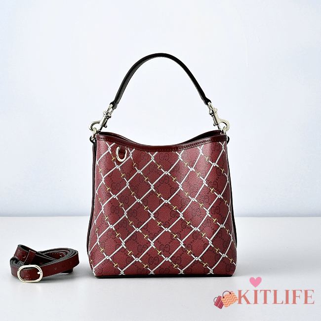 Kitlife Gucci GG Emblem Small Bucket Bag Rosso Ancora Red 815118 19×18×11cm  - 1
