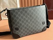 Kitlife Gucci GG Emblem Medium Crossbody Bag Black 821154 29×23×7.5cm - 3
