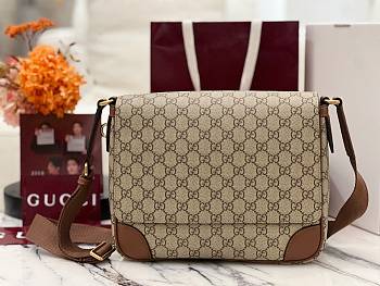 Kitlife Gucci GG Emblem Medium Crossbody Bag Beige 821154 29×23×7.5cm