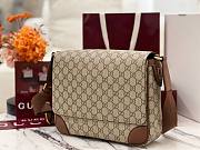 Kitlife Gucci GG Emblem Medium Crossbody Bag Beige 821154 29×23×7.5cm - 3