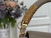 Kitlife Louis Vuitton Fireworks Capucines BB Bag Beige M26328 27x18x9cm  - 4