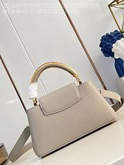 Kitlife Louis Vuitton Capucines East West BB Bag Beige M48865 26.5x14x8cm  - 3