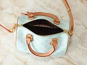 Kitlife Louis Vuitton Speedy Bandouliere 25 Bag Light Green M27528 25x19x15cm - 2