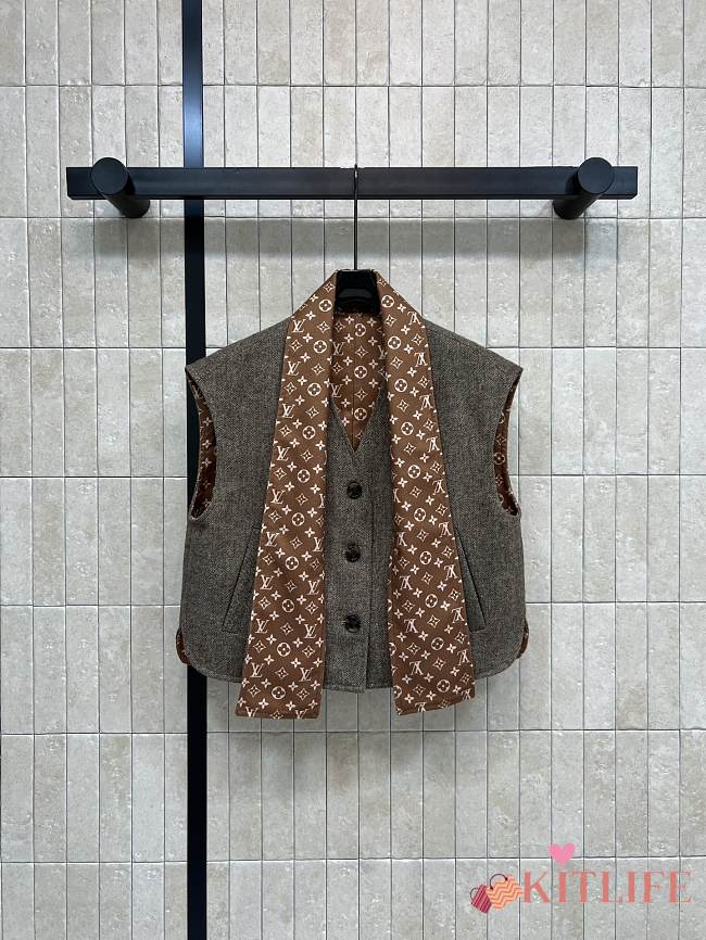 Kitlife Louis Vuitton Monogram Scarf Gilet Grey & Brown - 1