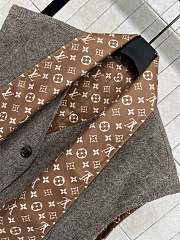 Kitlife Louis Vuitton Monogram Scarf Gilet Grey & Brown - 5