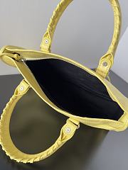 Kitlife Balenciaga Le City Bag in Yellow Lambskin 30x20x10cm  - 2