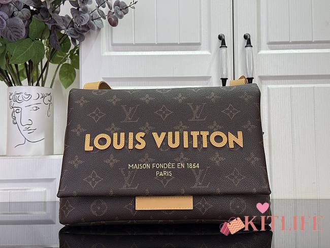 Kitlife Louis Vuitton Take Out Messenger Bag Brown M28113 32x22x12cm - 1