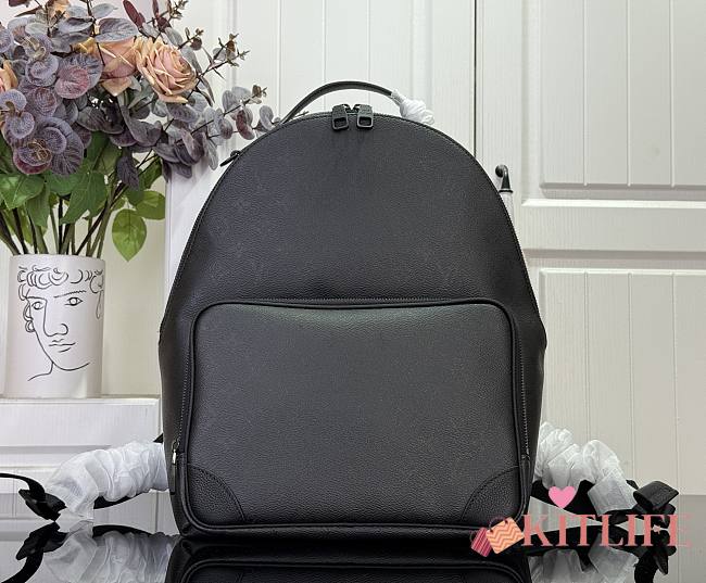 Kitlife Louis Vuitton Discovery Cargo Backpack Black Floral M26765 30x39x19cm - 1