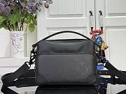 Kitlife Louis Vuitton Nil Bag Black Floral M26783 17.5x11x25cm - 1