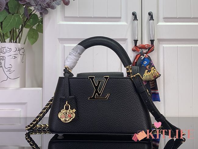  Kitlife Louis Vuitton Capucines East-West Mini Bag Black M27300 22x12x8cm  - 1