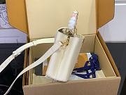 Kitlife Louis Vuitton Capucines Mini Bag Beige M14976 17.3x9x27cm  - 2