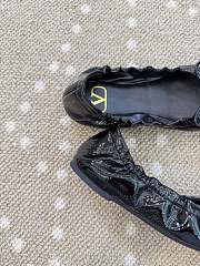 Kitlife Valentino Vlogo Signature Black Patent Leather Ballerina Shoes  - 4