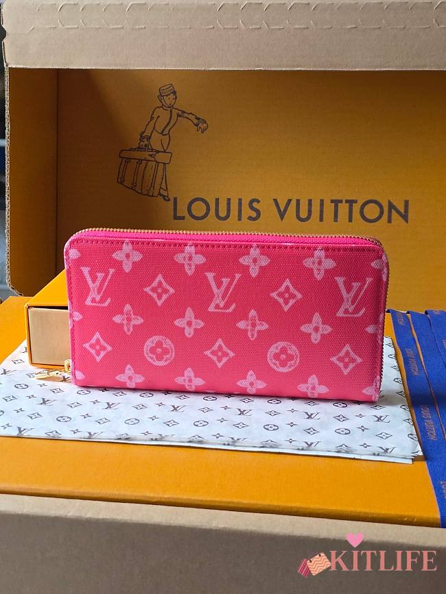 Kitlife Louis Vuitton Zippy Wallet Monogram Rose Red M27687 19.5x10.5x2.5cm  - 1