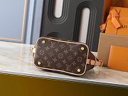 Kitlife Louis Vuitton x TM Cruiser Toiletry Bag Brown M27900 22x13.5x12cm - 5