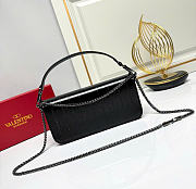 Kitlife Valentino Garavani VLogo Signature Bag Black Metallic 27x13x6cm - 5