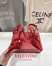Kitlife Valentino Garavani Studdy Kidskin Pumps Red - 2