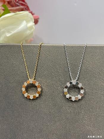 Kitlife Chaumet Bee de Chaumet Small Model Pendant Necklace in Silver / Rose Gold 