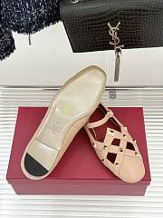 Kitlife Valentino Garavani Studdy Rockstud Ballet Flats Beige - 2