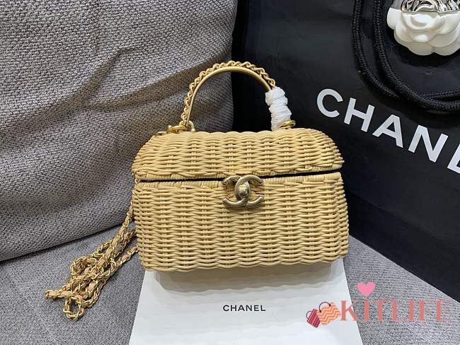 Kitlife Chanel Vanity Case Braided Rattan & Gold-Tone Metal Beige AS5993 11.5x19.5x11cm - 1