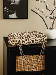 Kitlife Chanel 2026 Leopard Print Chain Bag 18x33x8cm - 4