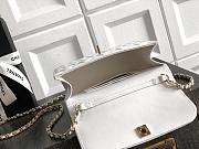 Kitlife Chanel Clutch With Chain White Calfskin, Imitation Pearls & Gold-Tone Metal AP4975 10.5x15x5.5cm  - 6