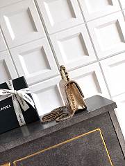 Kitlife Chanel Clutch With Chain Gold Calfskin, Imitation Pearls & Gold-Tone Metal AP4975 10.5x15x5.5cm - 6