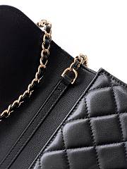 Kitlife Chanel Clutch With Chain Black Calfskin, Imitation Pearls & Gold-Tone Metal AP4975 10.5x15x5.5cm  - 3