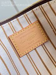 Kitlife Louis Vuitton Pochette Accessoires Bag Monogram Origine Ebene M27718 23.5x13.5x4cm - 6