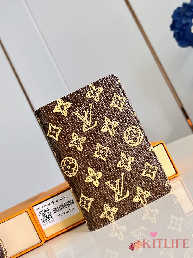 Kitlife Louis Vuitton Passport Cover Monogram Origine Ebene M27612 10x14x2.5cm - 1