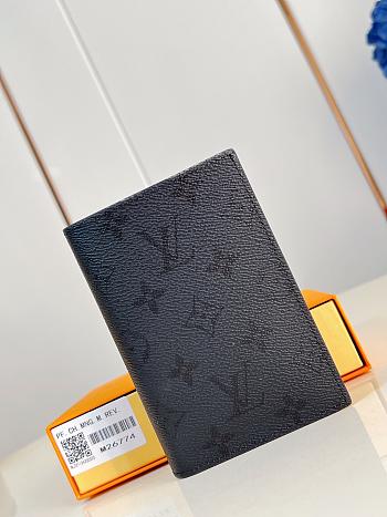 Kitlife Louis Vuitton Passport Cover Black M26774 10x14x2.5cm