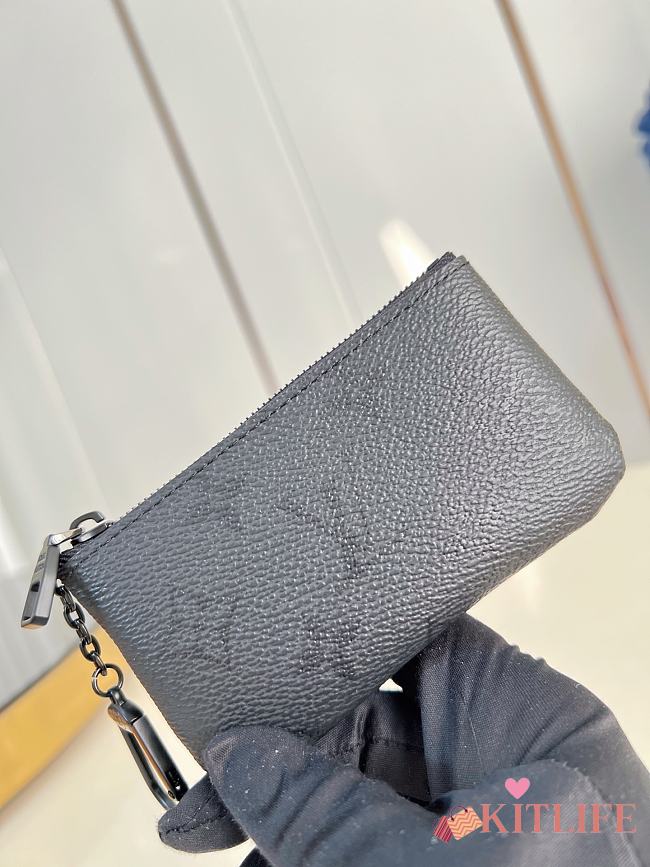 Kitlife Louis Vuitton Key Pouch Black M26776 12x7x1.5cm - 1