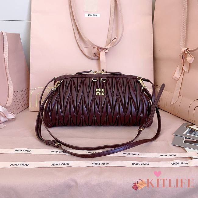 Kitlife Miu Miu Caprice Matelassé Burgundy Nappa Leather Clutch 28x14.5x10cm - 1