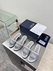 Kitlife Dior Dentelle Heeled Slide Trianon Gray Dior Oblique Embroidered Cotton and White Lace - 2