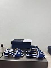 Kitlife Dior Dentelle Heeled Slide Dark Blue Dior Oblique Embroidered Cotton and White Lace  - 5