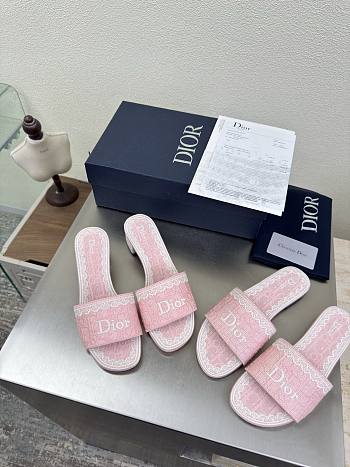 Kitlife Dior Dentelle Heeled Slide Pink Dior Oblique Embroidered Cotton and White Lace 