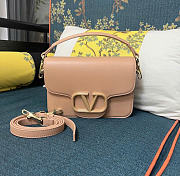 Kitlife Valentino Garavani Loco Vlogo Signature Bag Beige 22x16x7cm - 1