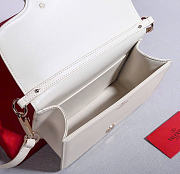 Kitlife Valentino Garavani Loco Vlogo Signature Bag White 22x16x7cm - 3