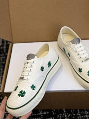 Kitlife Dior Saltwind Sneaker White Cotton Embroidered with Green Dior Clover Motif - 3