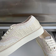 Kitlife Dior Saltwind Sneaker Beige Dior Oblique Embroidered Cotton and White Lace  - 2