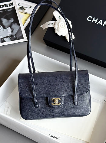 Kitlife Chanel 26P Flap Bag Dark Blue Grained Shiny Calfskin AS6130 15x22x7cm 