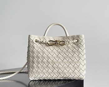 Kitlife Bottega Veneta Andiamo Small Bag White - 25x22x10.5cm 