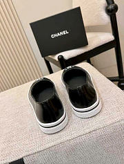 Kitlife Chanel 26P Slip-on Shoes Black - 4